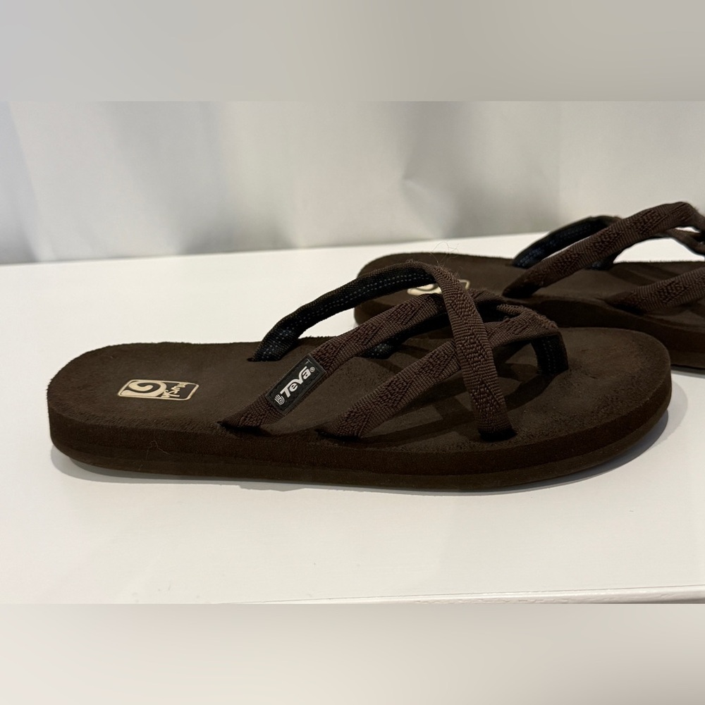 Teva Mush Sandals Size 7 Brown Strappy Flip Flop Comfort Casual - Picture 3 of 10